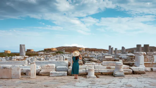 Delos Half Day Tour from Mykonos in English Group Tour 