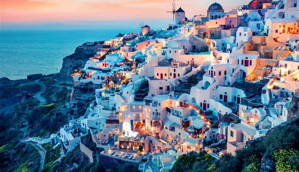 Santorini in a Day: 4-Hour Best of Santorini Private Tour