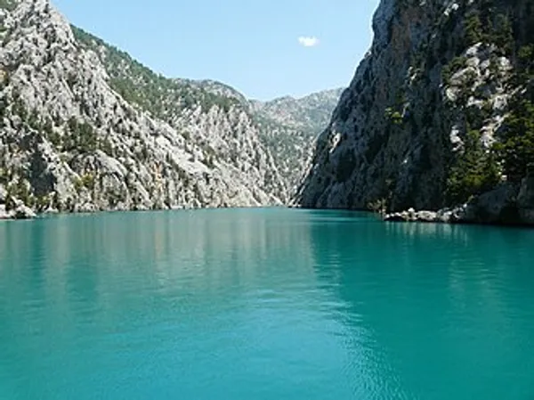 Full Day: Green Canyon Boat Tour (Seat on Coach)