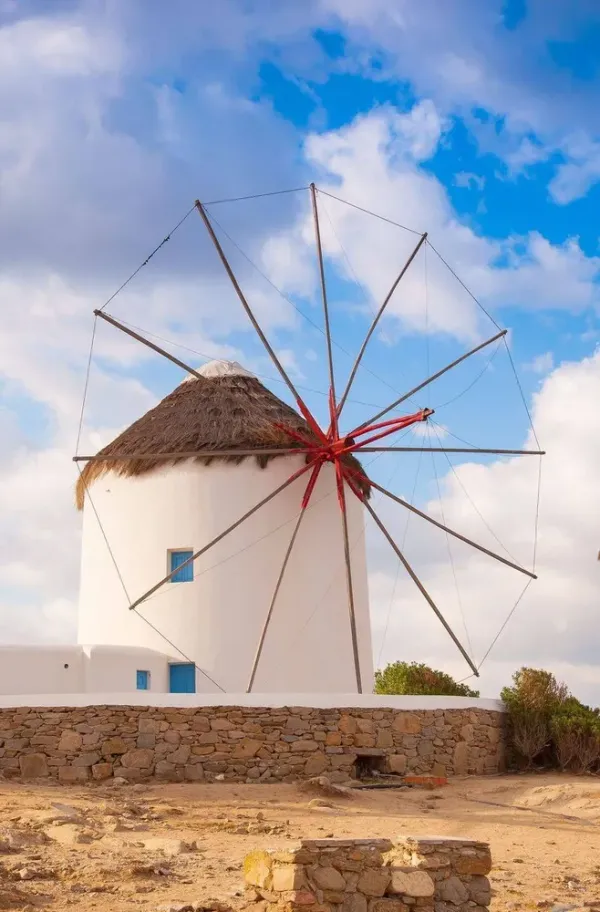 Half Day: City-Walk and Island Tour of Mykonos Group Tour 