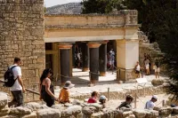 Full Day: Knossos Palace City Tour and Heraklion from Chania - 4