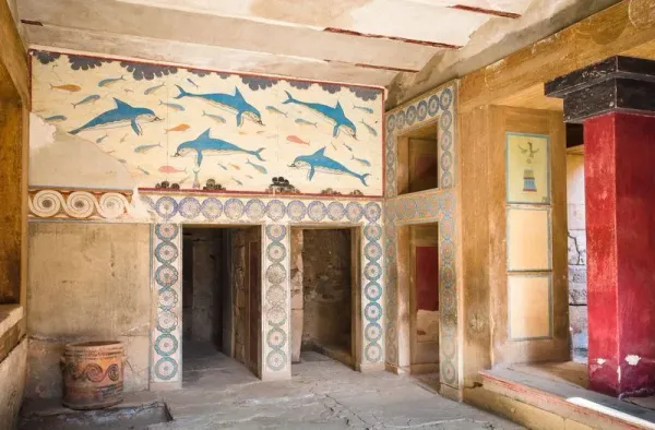 Full Day: Knossos Palace City Tour and Heraklion from Chania
